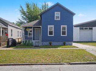312 Elliott Ave, Grand Haven, MI 49417
