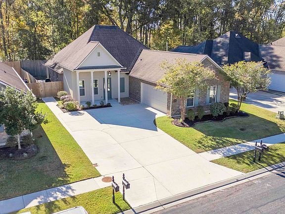 2nd image of 39195 Water Oak Ave