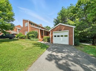 2 Woodland Way N, Ellenville, NY 12428