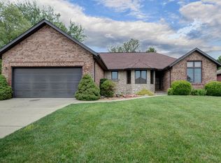 4593 S Shady Lane Ct, Springfield, MO 65810