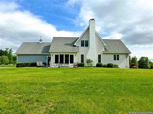 3rd image of 16 Jacobs Ln