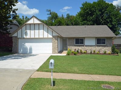 8703 E 58th St, Tulsa, OK, 74145