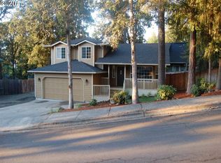 523 S 68th Pl, Springfield, OR 97478