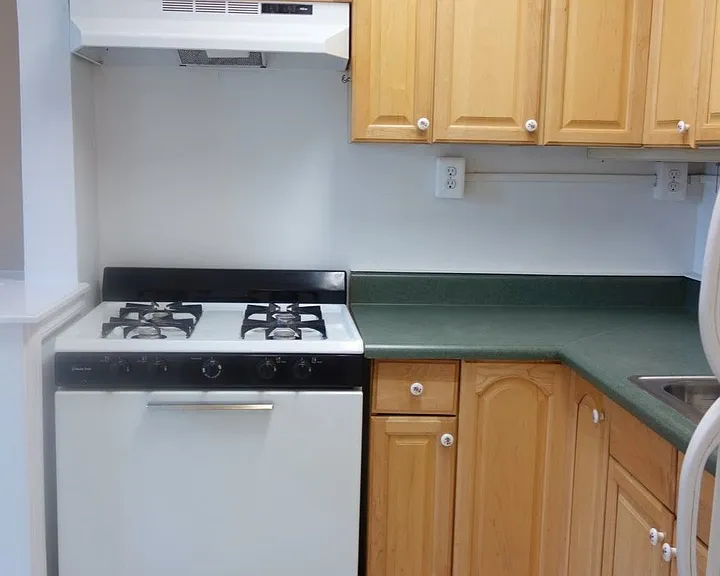 8105 Greenwood Ave — Photo 29