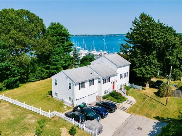 7 Albert Wilson St, Warwick, RI 02818