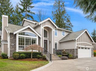 Parishs Garden Trs, Kirkland, WA 98033