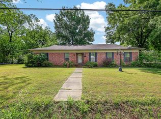 111 S Jackson St, Cabot, AR 72023