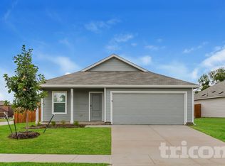 1601 Parliar St, McKinney, TX 75071