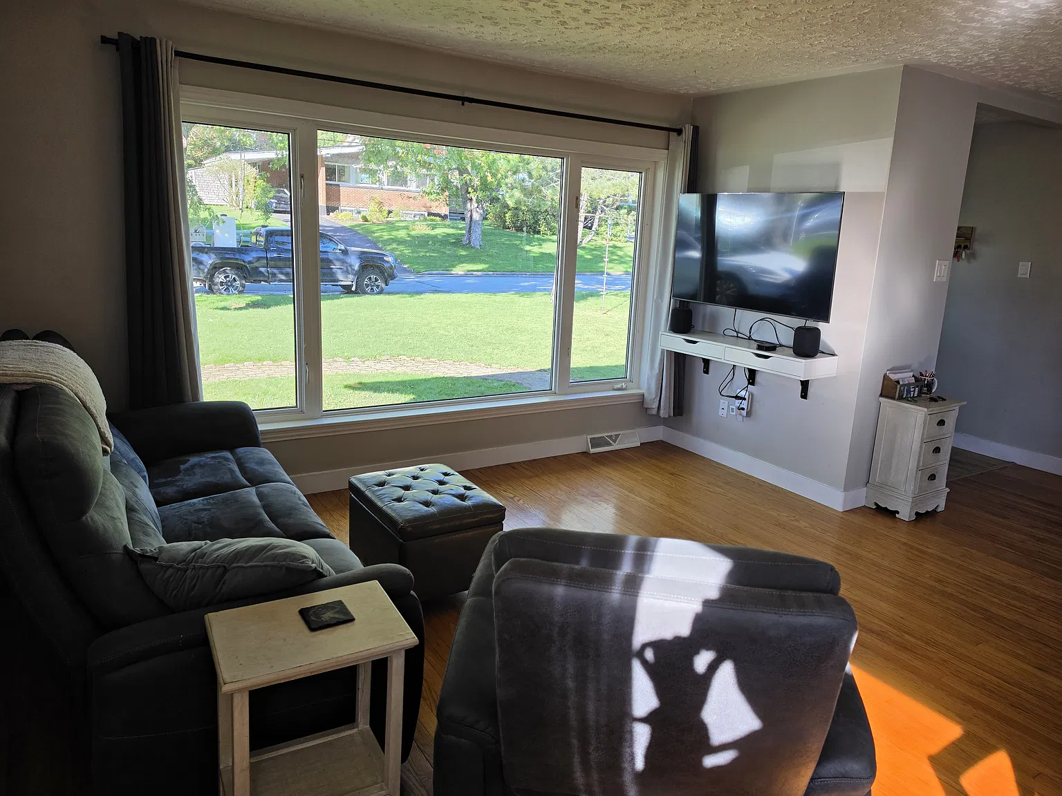 4 bed, 2600 sqft, $3,100 — Photo 4
