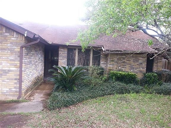 4th image of 8309 Doe Meadow Dr