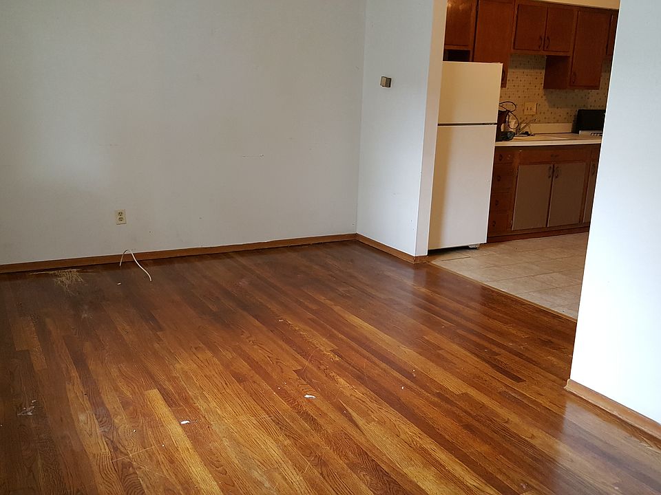 Living room 1st floor unit