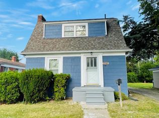 7393 Vaughan St, Detroit, MI 48228