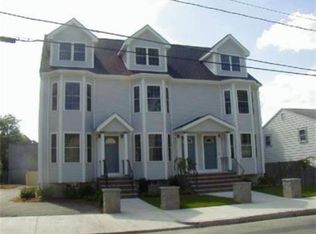 8 Lash St, Chelsea, MA 02150