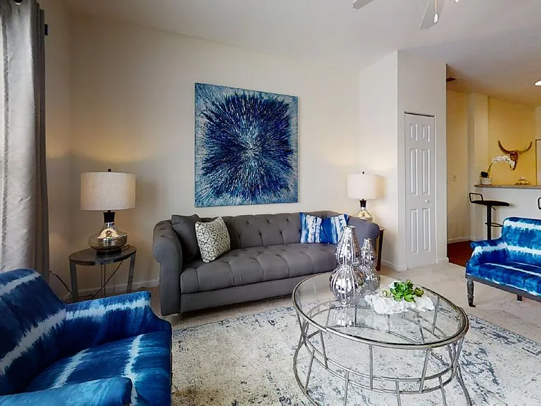 Windsor West | Specials Available — Photo 63