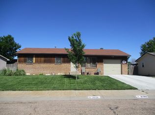 2920 Loraine Pl, Garden City, KS 67846