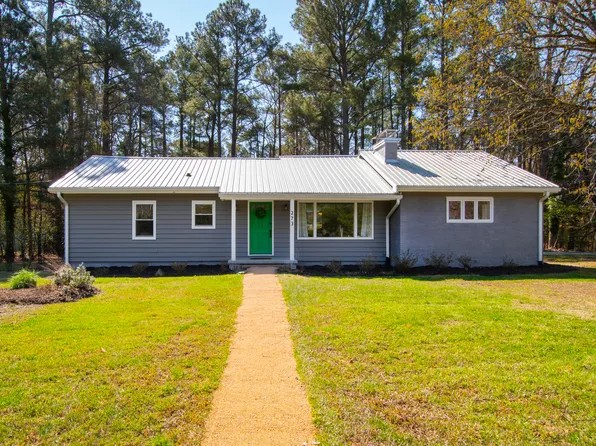 273 Severin St, Chapel Hill, NC 27516