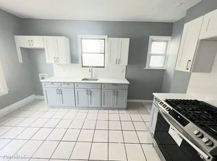 33 38th St APT 1, Irvington, NJ 07111