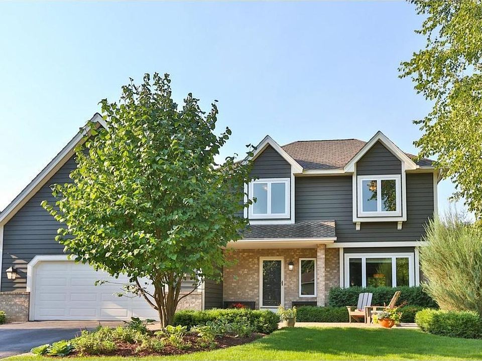 1st image of 8231 W Lake Ct