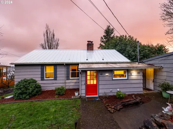 764 Erie Ave, Astoria, OR 97103