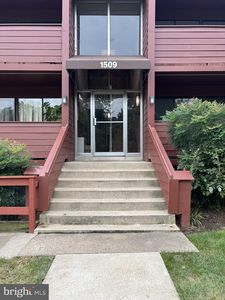 1509 S George Mason Dr APT 23, Arlington, VA, 22204
