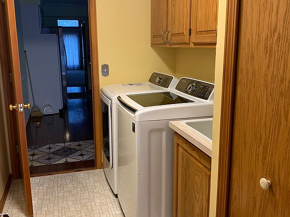 4th image of 16952 Driftwood Dr