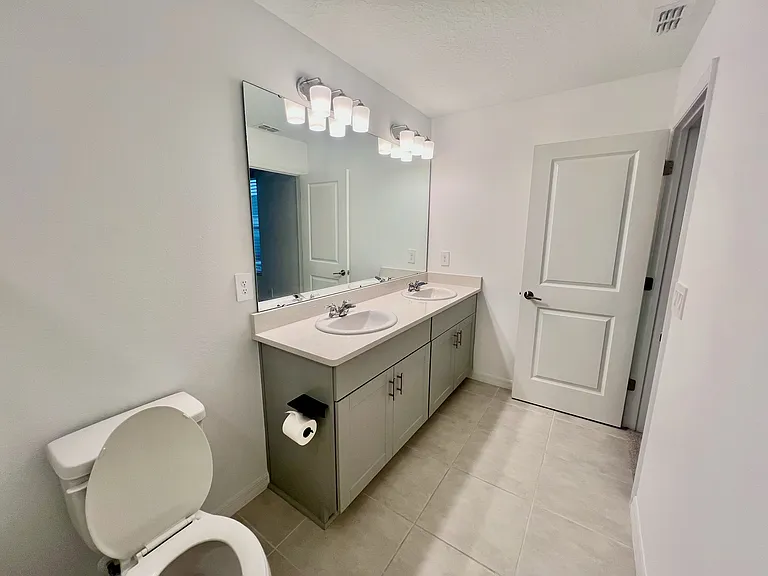 1287 Axel Graeson Ave — Photo 3