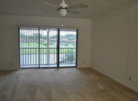 3rd image of 1113 Green Pine Blvd APT F2