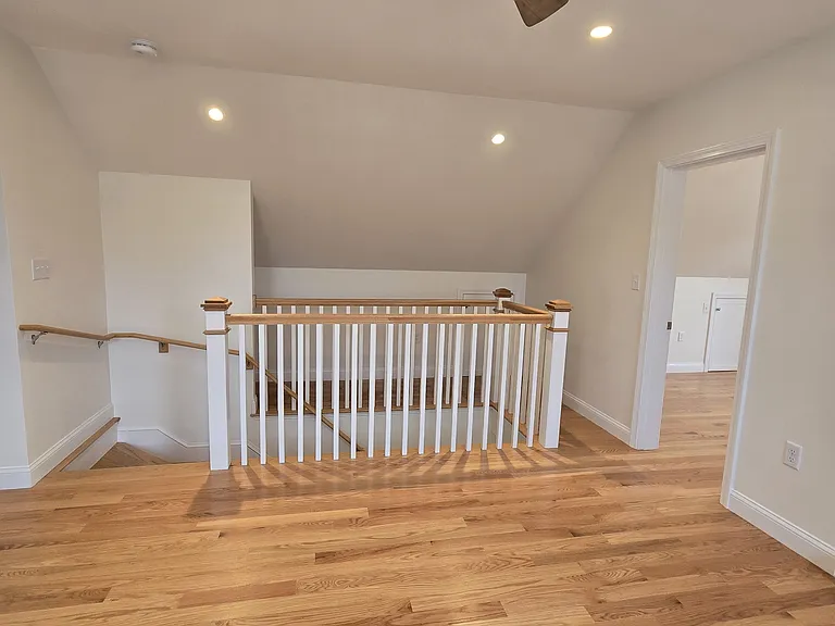 37 Winter St #2 — Photo 13