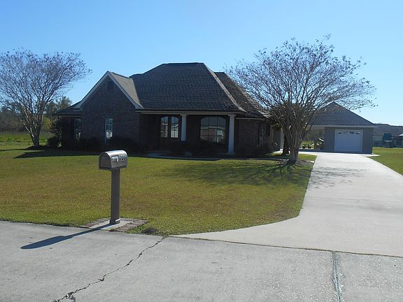 2nd image of 200 Cascade Dr
