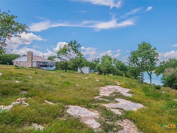 5th image of 2249 Prickley Pear Rd