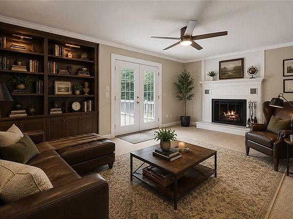 4th image of 7743 Waters Edge Ln