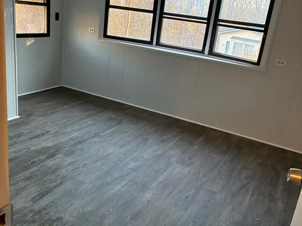 16 Cris Ln #27, Asheville, NC 28806