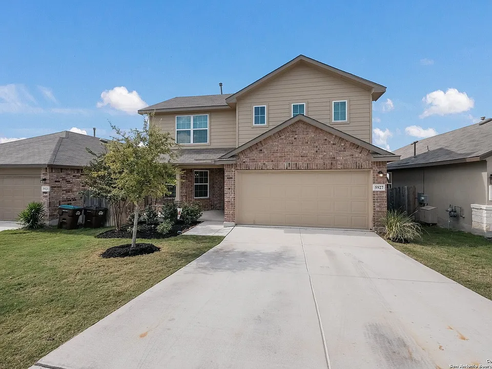 5927 Hindes Stone