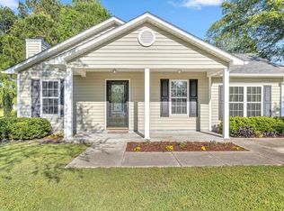 350 Lands End Ln, Jacksonville, NC 28540