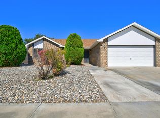 5143 Gaviota NW, Albuquerque, NM 87120