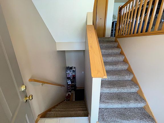 4th image of 20711 Hampshire Cir