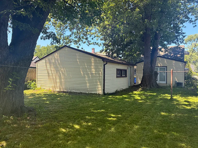 24612 Lauren Ave — Photo 17