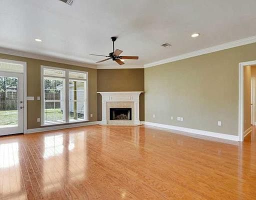 2nd image of 709 Old Savannah Dr