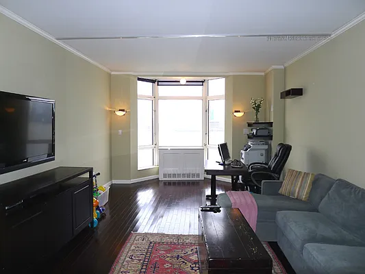 Rented by CCG Real Estate Brokerage | media 23