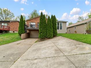 3820 Carver St, New Albany, IN 47150