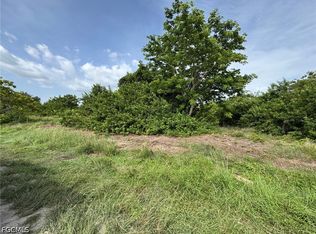 2707 NE 22nd Pl, Cape Coral, FL 33909