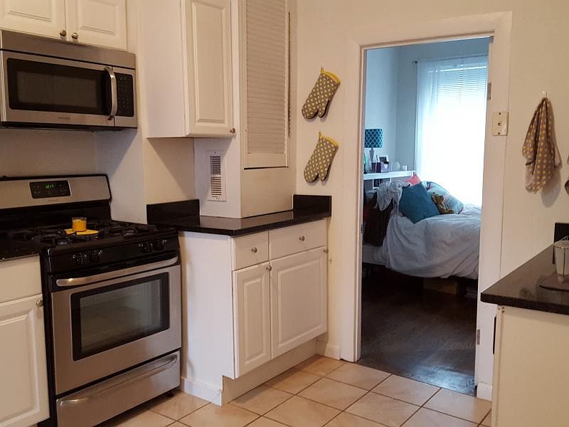 1st image of 164 Endicott St APT 4