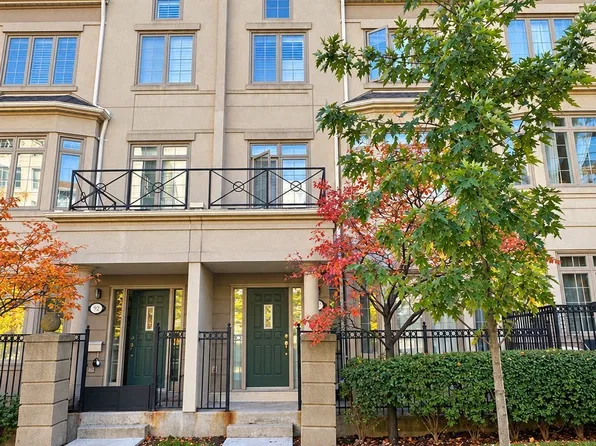38 Kenaston Gdns #Gv113, Toronto, ON M2K 1G8