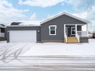 163 Riviera Dr, Lapeer, MI 48446