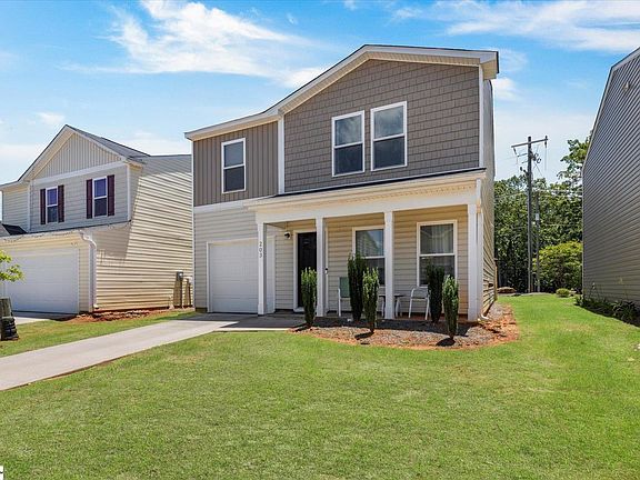 2nd image of 203 Rawlings Hide Ln
