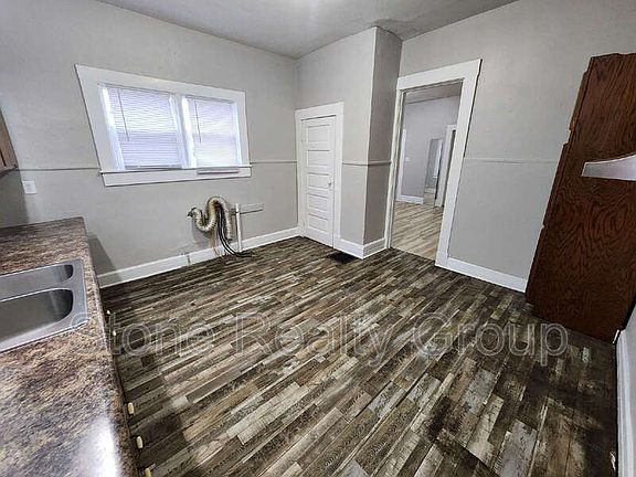 4th image of 1207 N 15th St