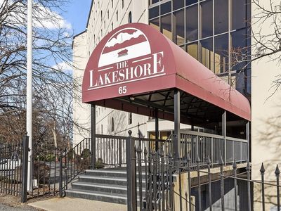 65 Lake Ave APT 221, Worcester, MA, 01604