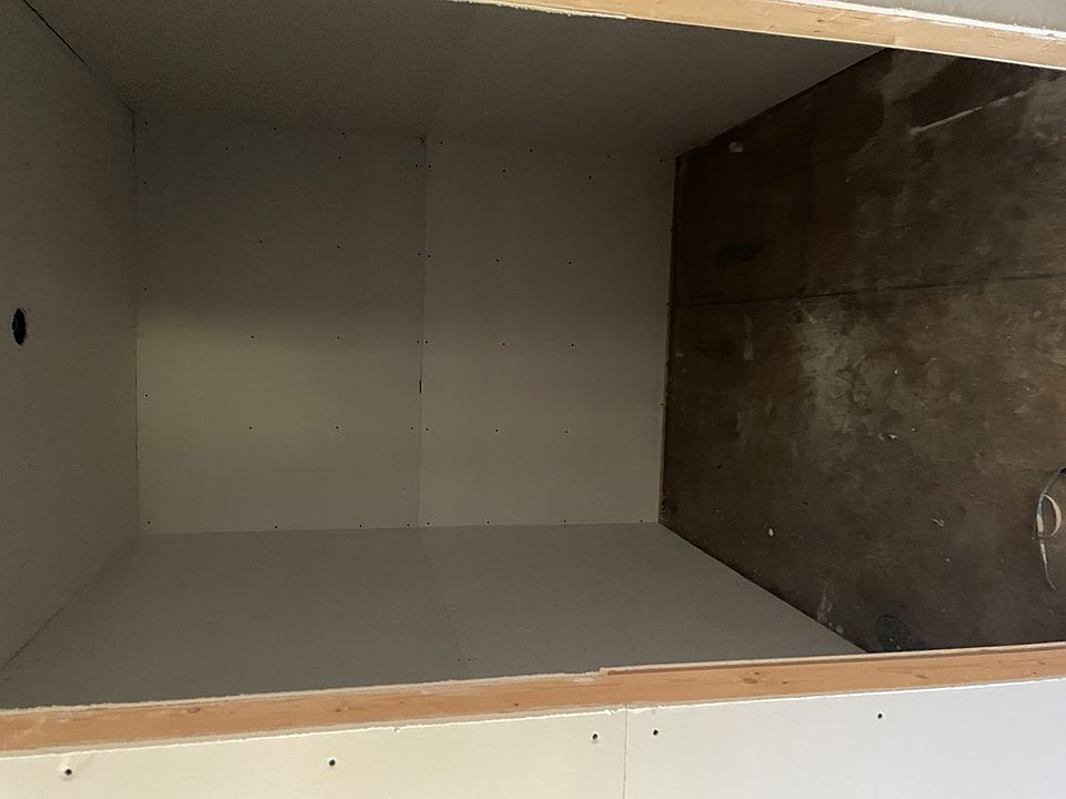 2nd image of 149 Diamond Way