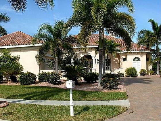 1st image of 1817 Harbour Cir