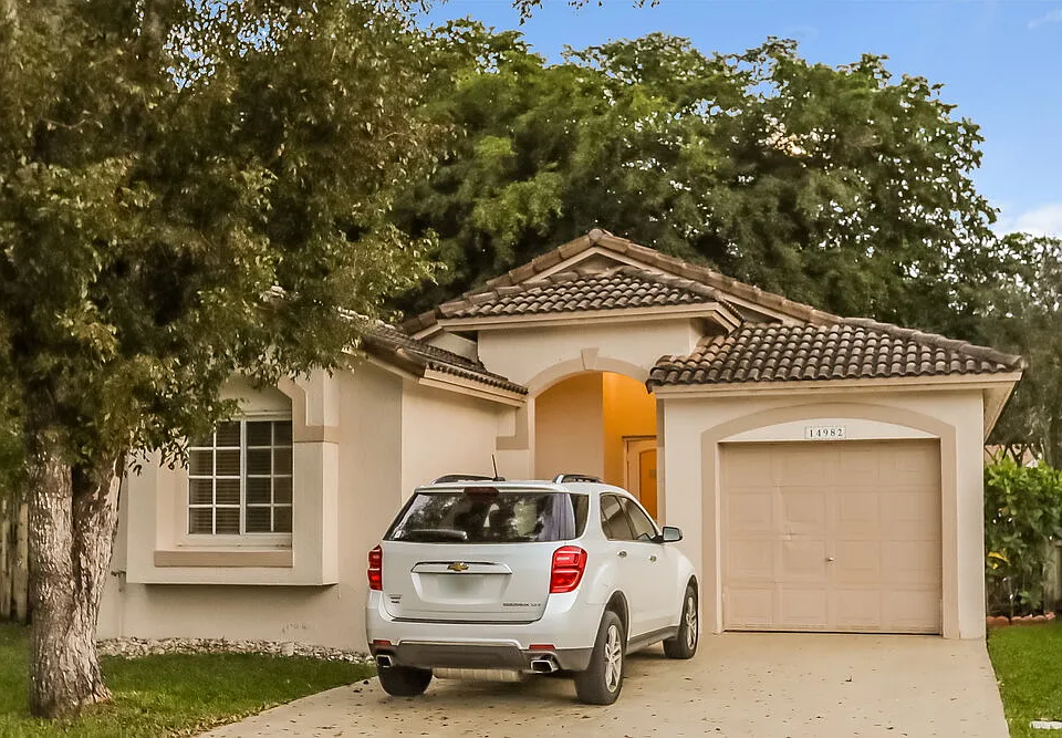 14982 SW 143rd Ter